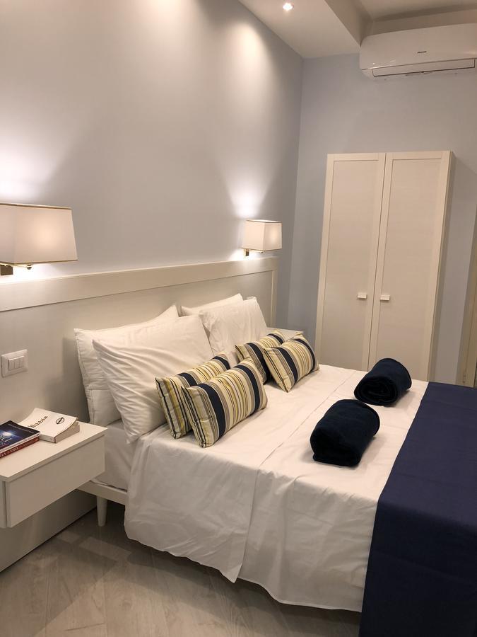 Maison Claudette Toledo Napoli Bagian luar foto
