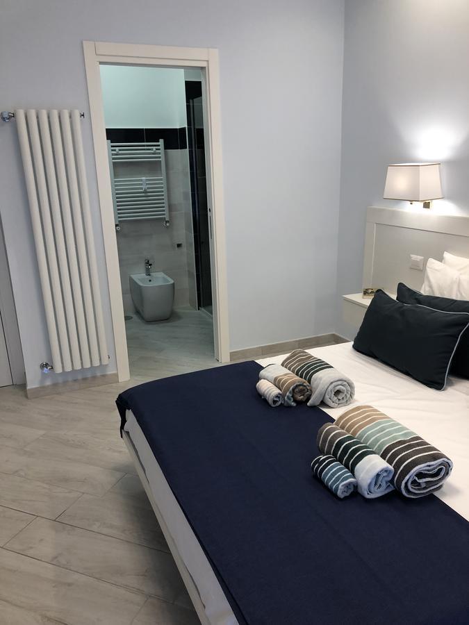 Maison Claudette Toledo Napoli Bagian luar foto
