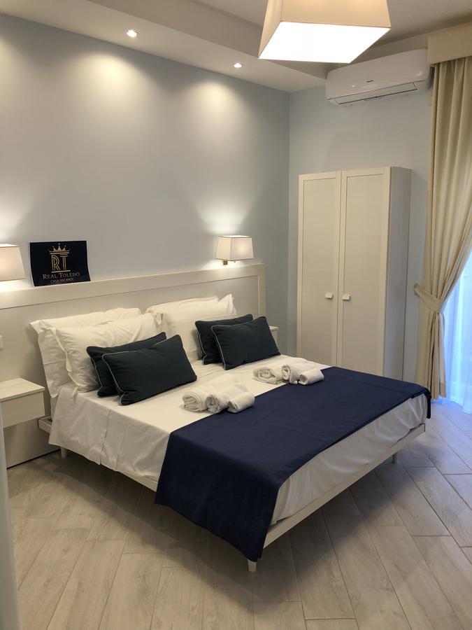Maison Claudette Toledo Napoli Bagian luar foto